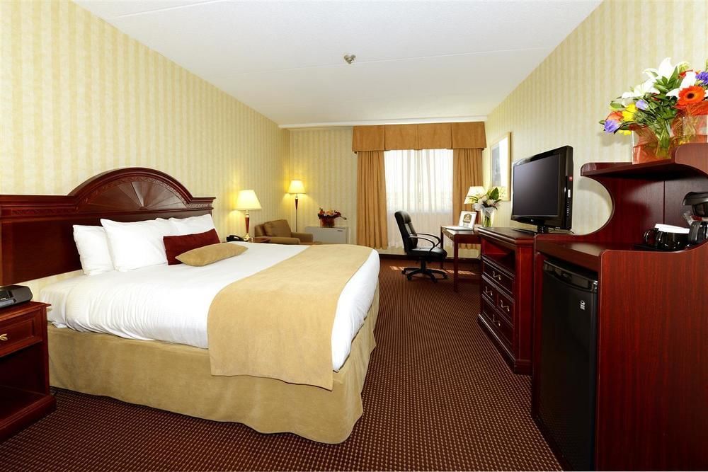 Best Western Plus Toronto Airport Hotel Mississauga Exteriér fotografie